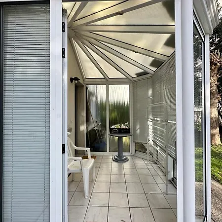 Maison De Longde - Homestay Villejuif