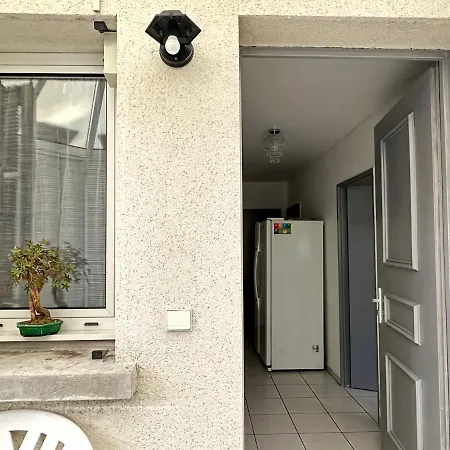Homestay Maison De Longde - *